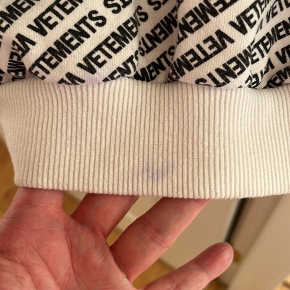 Women’s hoody. - Picture 3 of 11